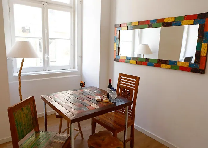 Falua Apartment - By Mayoral